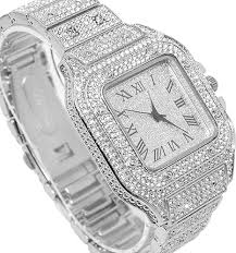 ارتقِ بمظهرك مع ساعة الفاخرة